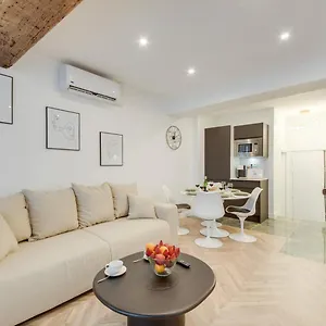 225 Fashion - Superbe A Apartment