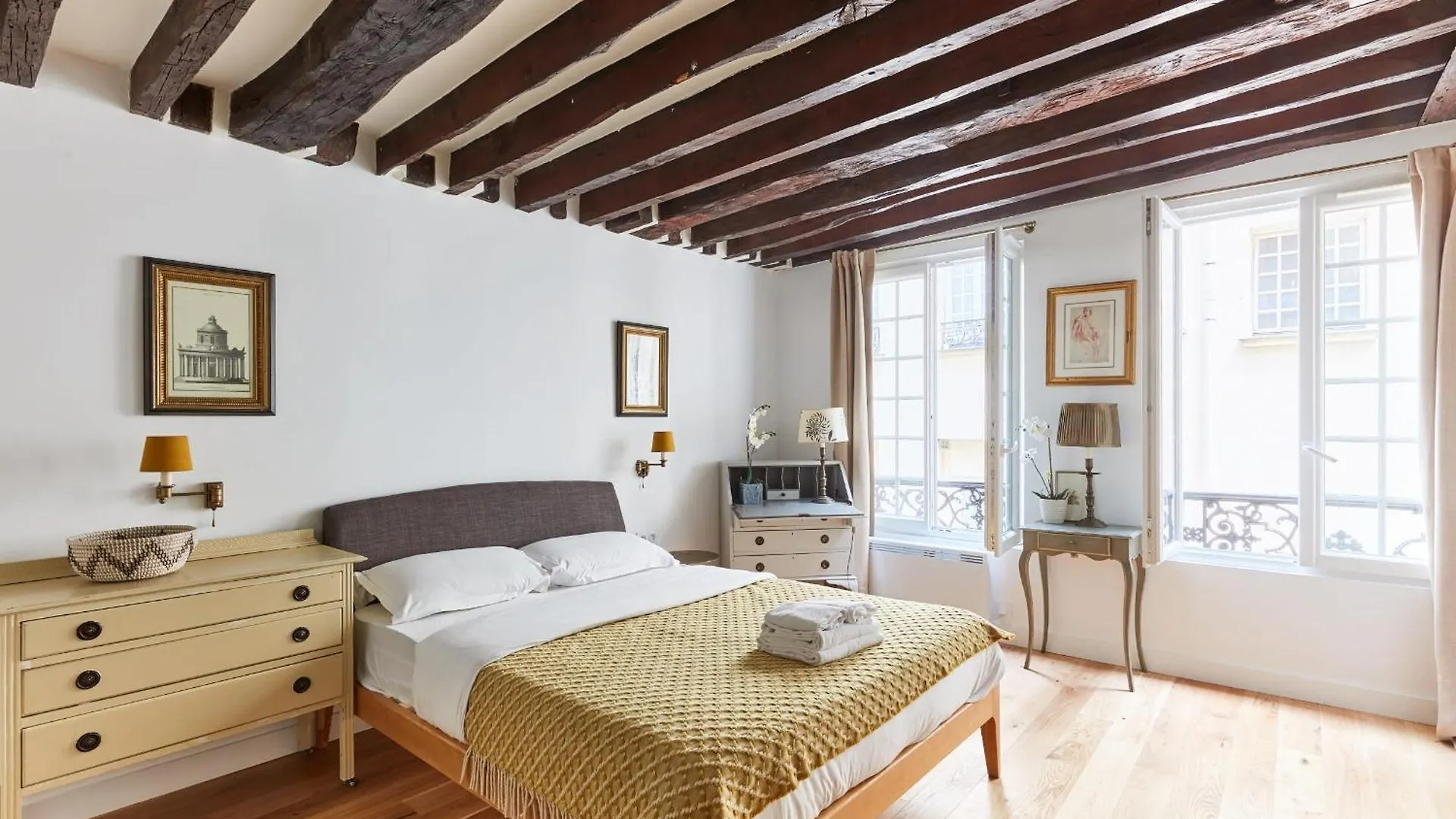 Bnbnova - Le Marais Paris